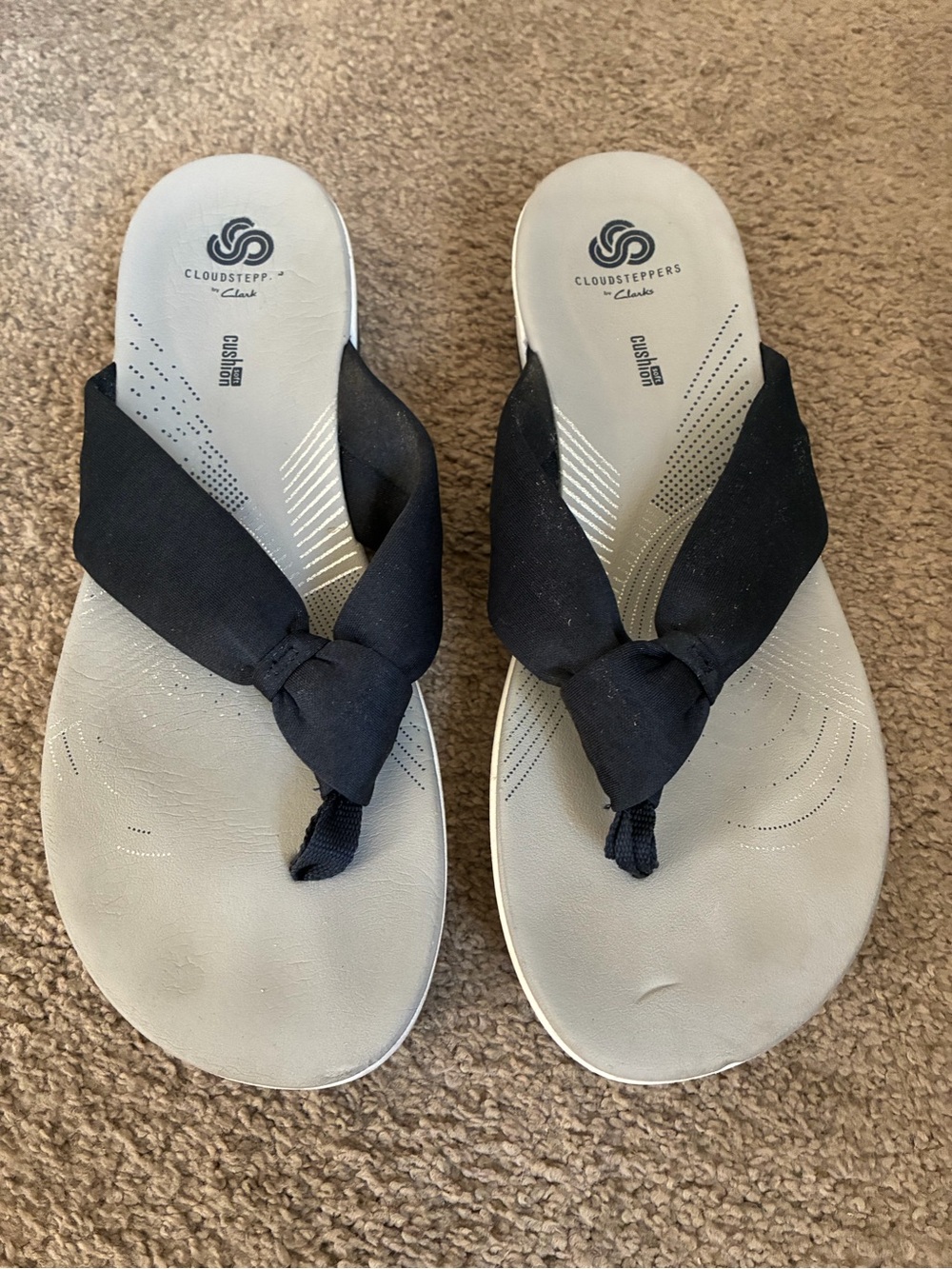 Cloudsteppers by Clarks Women's Size 10 Navy Knot-Front Sandals